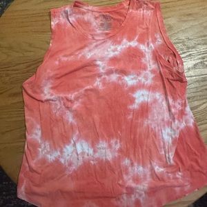 Cute tie dye muscle shirt ❤️